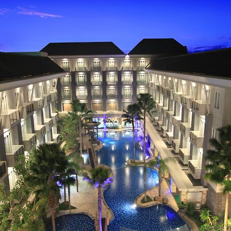 Swiss-Belhotel Danum Palangkaraya Kültér fotó