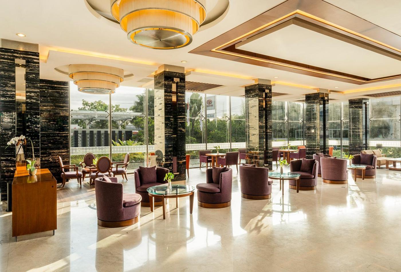 Swiss-Belhotel Danum Palangkaraya Kültér fotó