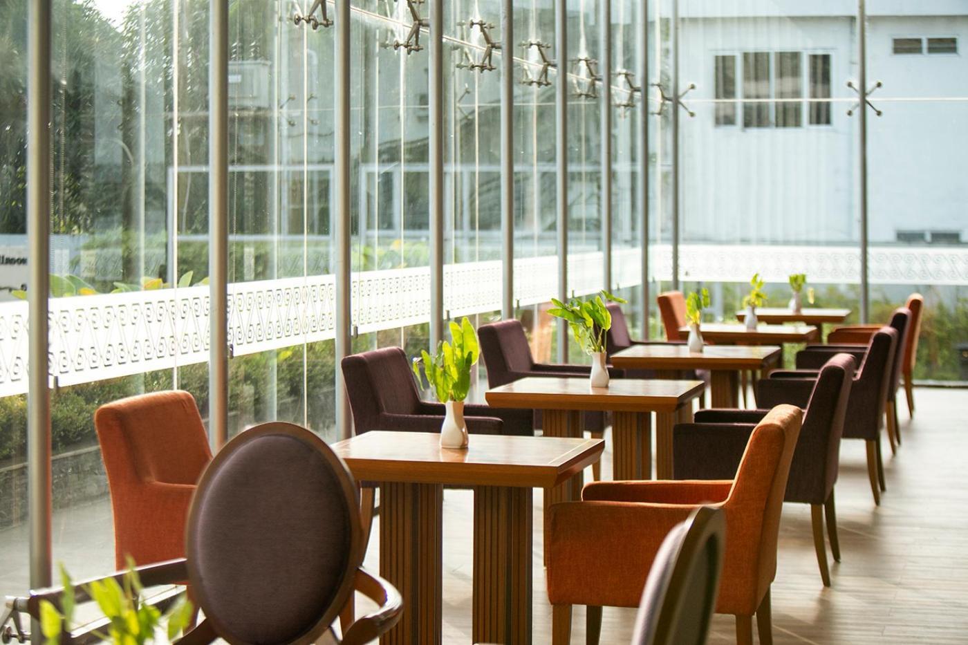 Swiss-Belhotel Danum Palangkaraya Kültér fotó