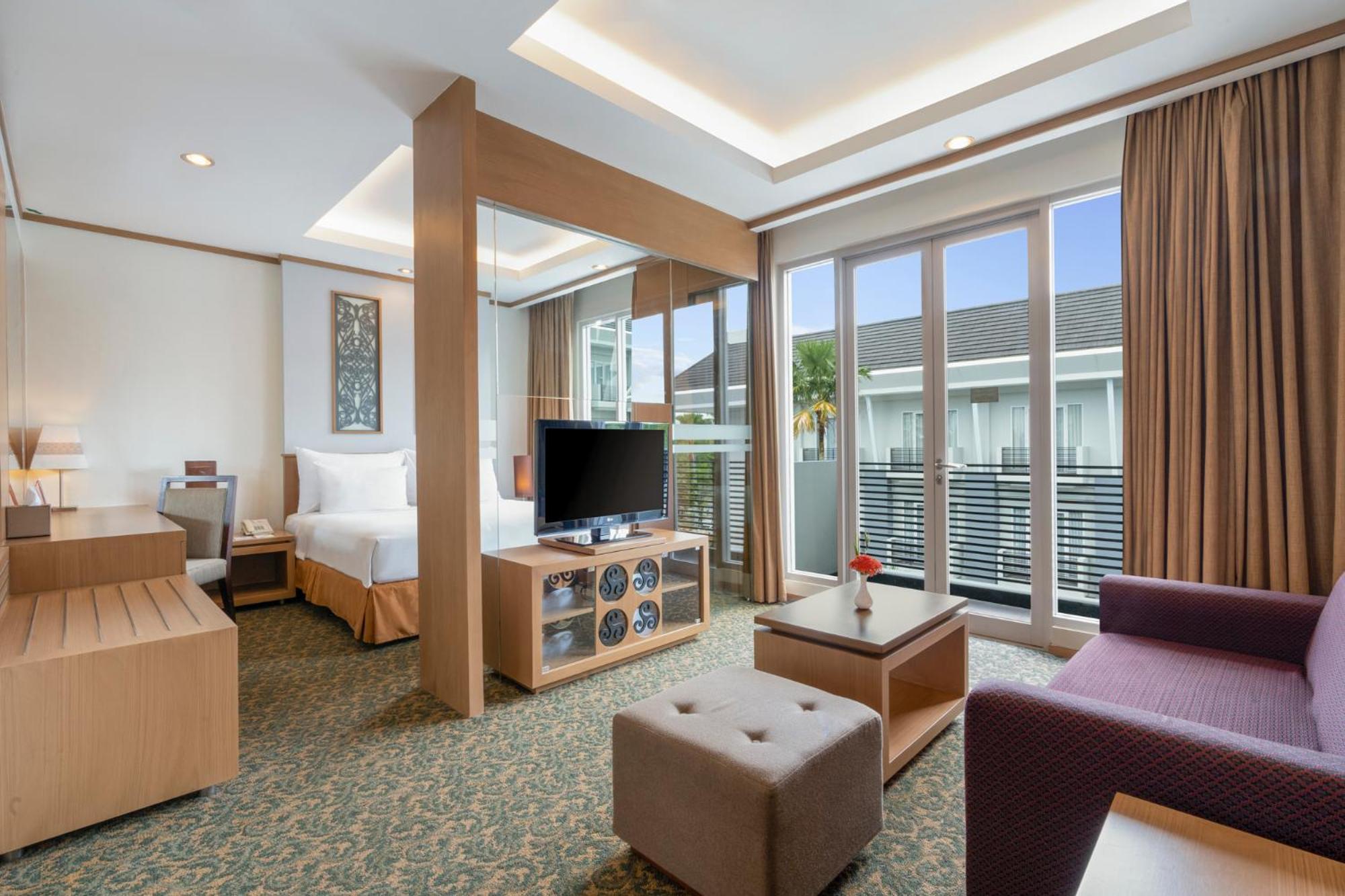 Swiss-Belhotel Danum Palangkaraya Kültér fotó